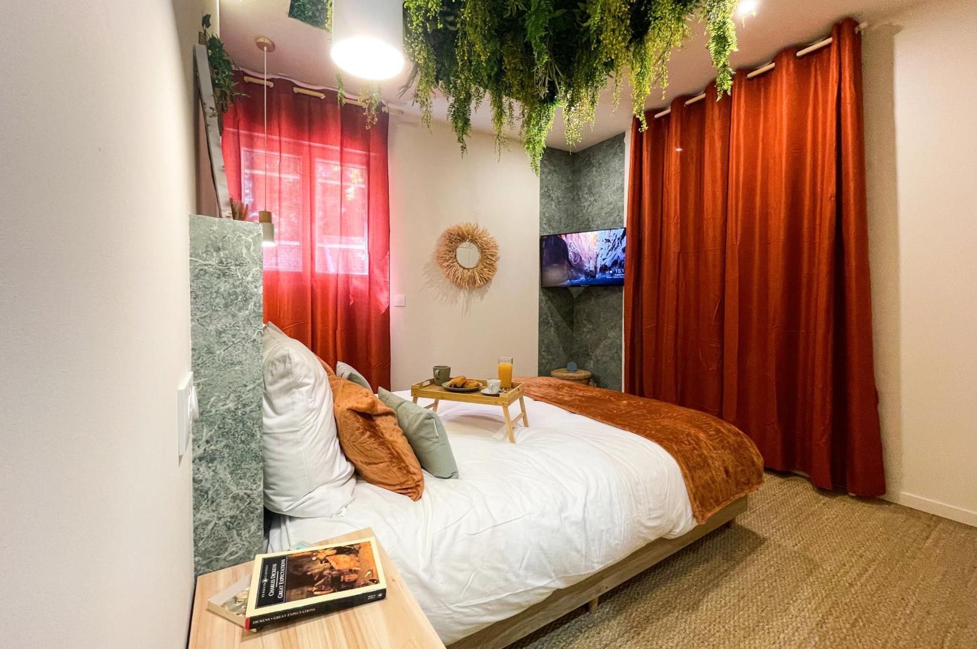 L'Atelier Vert - Balneo - Luxe - Proche Hypercentre - Classe 4 Etoiles Troyes Ngoại thất bức ảnh