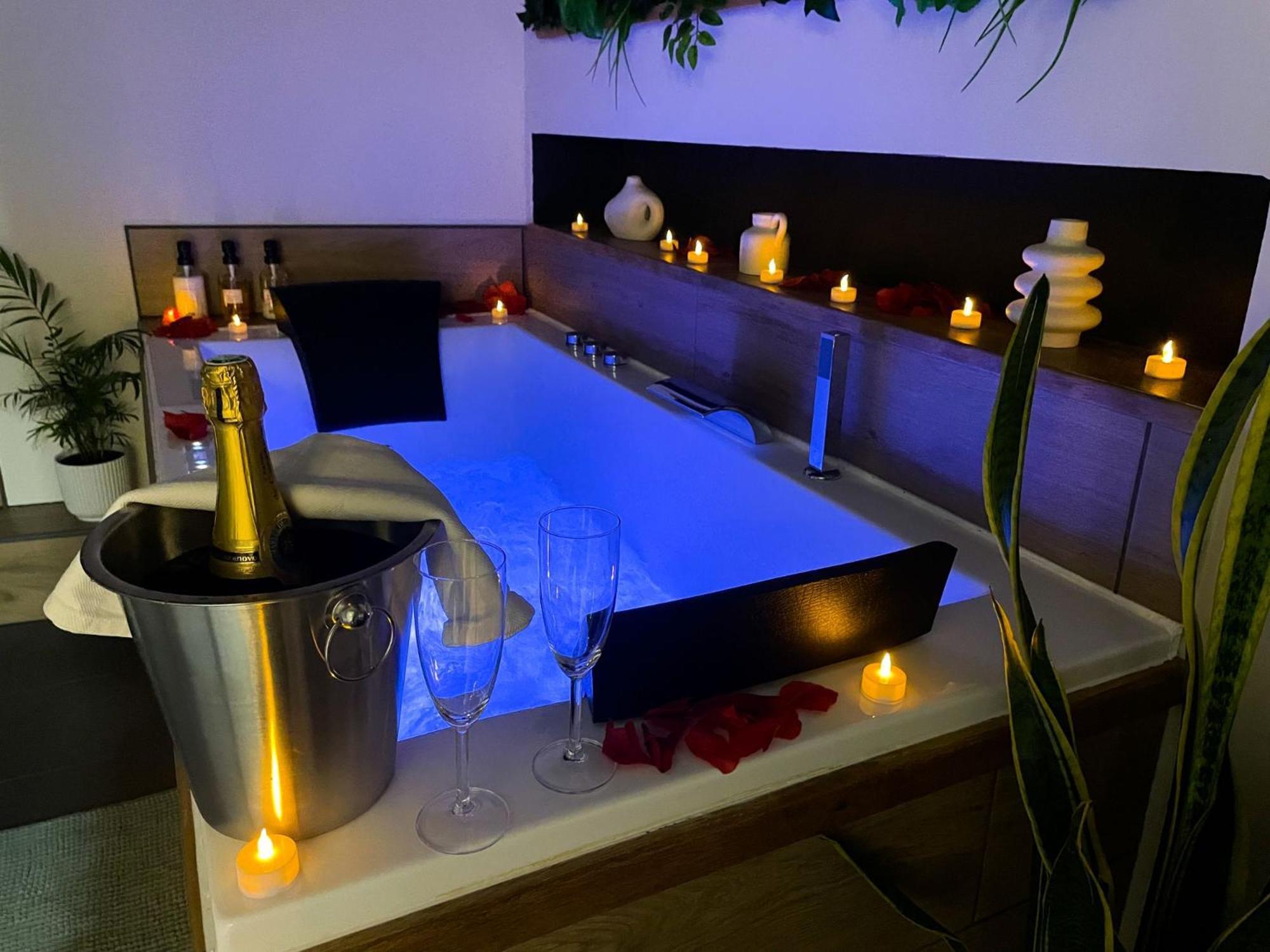 L'Atelier Vert - Balneo - Luxe - Proche Hypercentre - Classe 4 Etoiles Troyes Ngoại thất bức ảnh